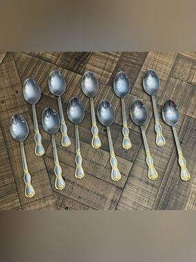 Cooks by JCPenney CKJ6 pattern featuring stainless steel- gold accents set of 11